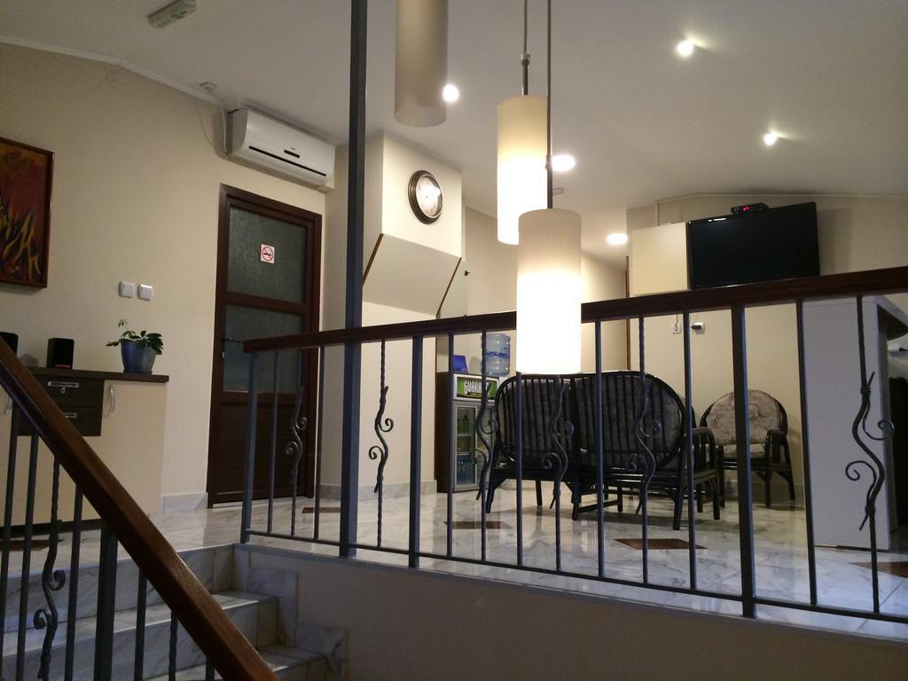 皮罗特Prenociste Gazela住宿加早餐旅馆 外观 照片